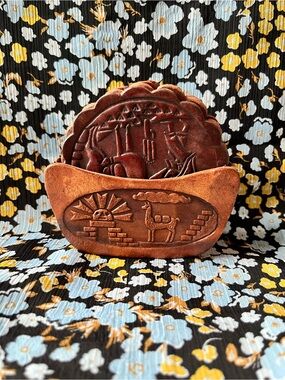 Vintage Handcrafted Peruvian Leather Coaster (4) set with Holder